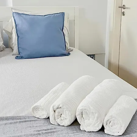 Habitación en casa particular Privativo Com Banheiro Compartilhado Lisboa