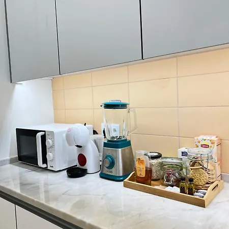 Privativo Com Banheiro Compartilhado Lisboa